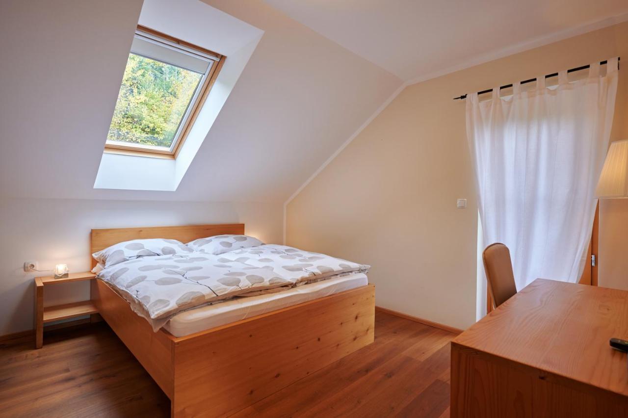 Guest House Hisa Sonca Luce Exterior photo
