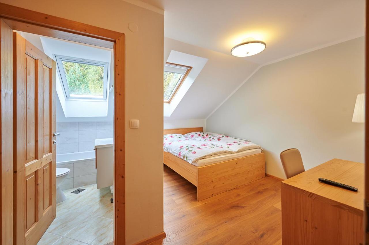 Guest House Hisa Sonca Luce Exterior photo